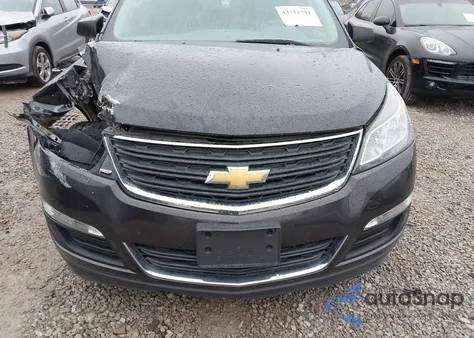 2017 Chevrolet Traverse Ls z USA, uszkodzony, nr VIN 1GNKRFED3HJ155930